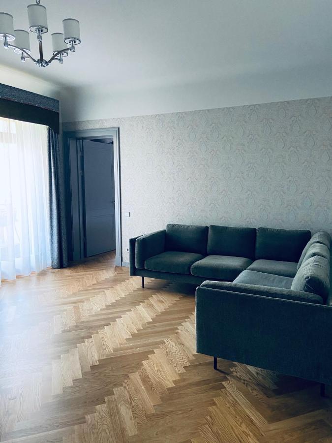 Roze Republikas Apartments Liepāja Exteriör bild
